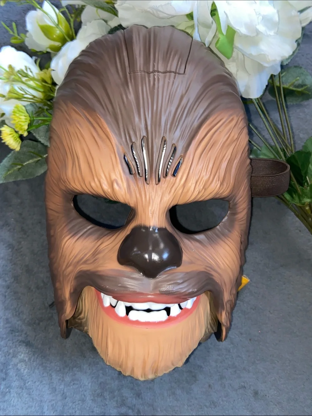 STAR WARS Movie Roaring Chewbacca Wookiee Sounds Mask, Funny GRAAAAWR Noises 5+